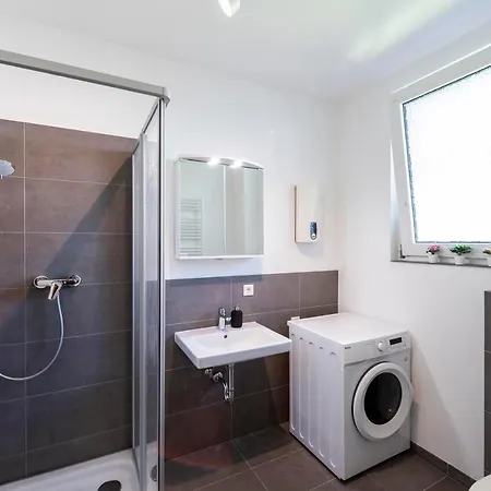 Work & In 아파트 만하임